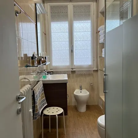 Family House * Firenze